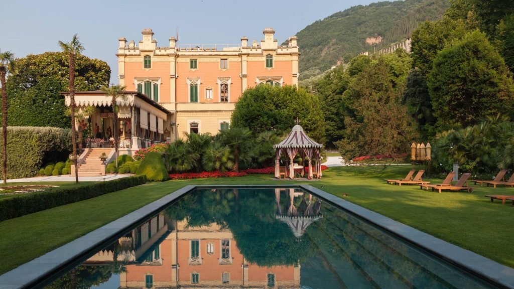 0000220_gand-hotel-a-villa-feltrinelli---the-pool-and-the-garden